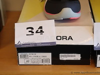 Paar wierlenschoenen diadora gym w, maat 42 - afbeelding 2 van  2