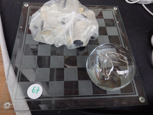 Paard en schaakspel glas - afbeelding 1 van  1
