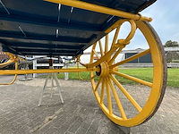 Paarden rijtuig - afbeelding 14 van  21