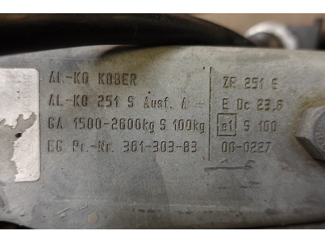 Paardenaanhangwagen saris - afbeelding 6 van  7