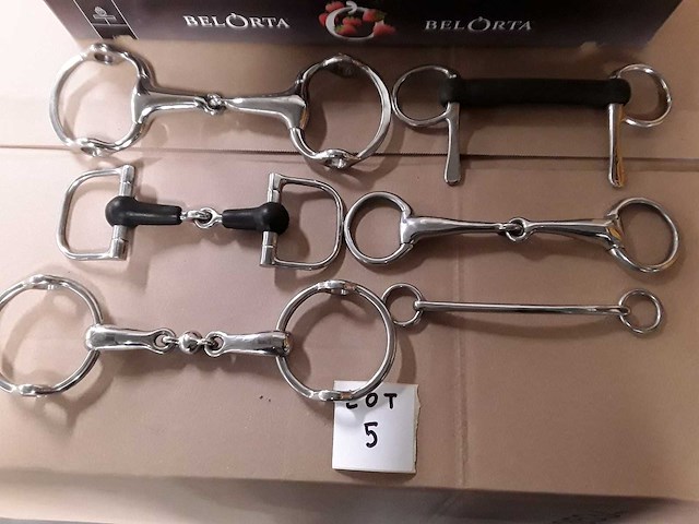 Paardenbitten (20x) - ongebruikt! - afbeelding 1 van  3