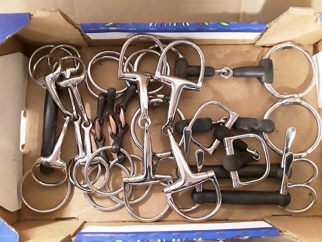 Paardenbitten (20x) - ongebruikt! - afbeelding 1 van  3