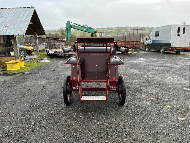 Paardenkoets-accessoire - afbeelding 24 van  29