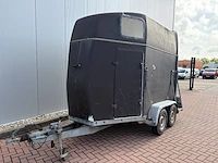 Paardentrailer henra php 2000 (marge)