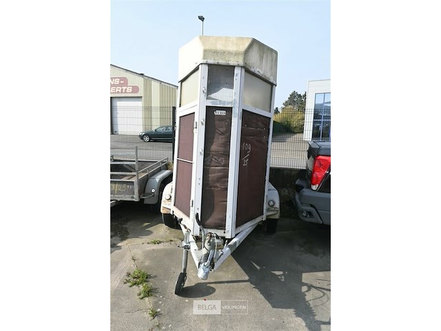 Paardentrailer - afbeelding 2 van  9