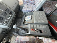 Paardenvrachtwagen iveco - afbeelding 28 van  30