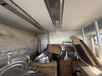 Paardenvrachtwagen iveco - afbeelding 2 van  10