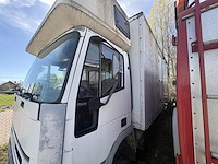 Paardenvrachtwagen iveco - afbeelding 4 van  10