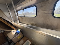 Paardenvrachtwagen iveco - afbeelding 10 van  10