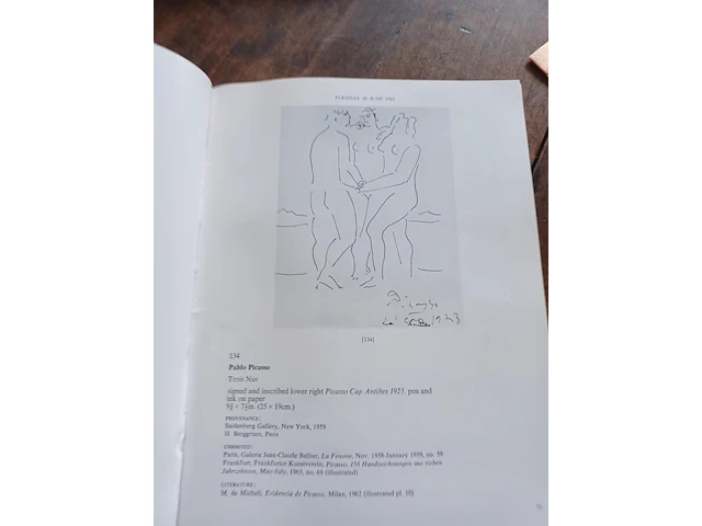 Pablo picasso (1881-1973), 'trois nus', 1923, ink on paper 25 x 19 cm. (9.83 x 7.48 in.), frame: 42 x 35.5 cm. (16.53 x 13.98 in.) - afbeelding 7 van  9