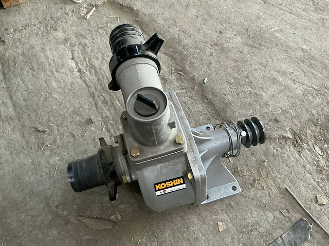 Pabool su-80l waterpomp - afbeelding 1 van  2