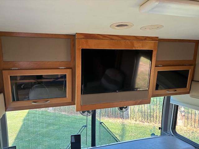 Pace arrow camper mobilehome (220v) - afbeelding 16 van  41