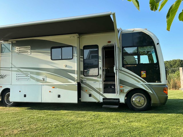 Pace arrow camper mobilehome (220v) - afbeelding 41 van  41