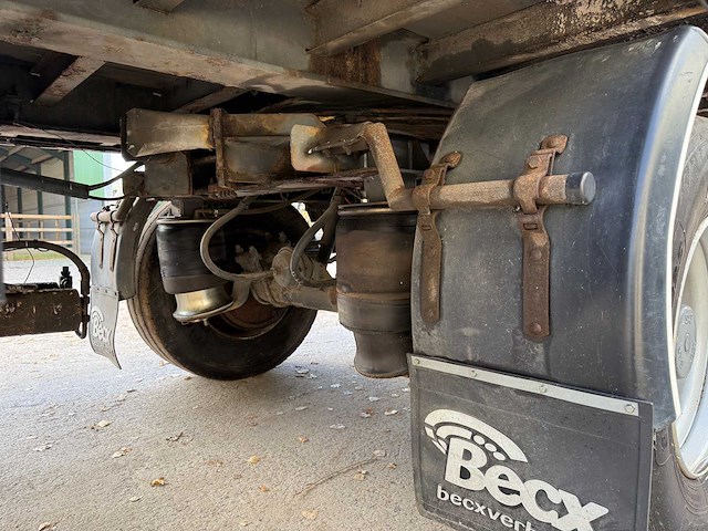 Pacton gesloten trailer thd.230 aanhangwagen - afbeelding 22 van  50