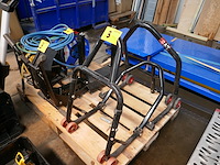 Paddockstanden + inrijklem - afbeelding 1 van  3