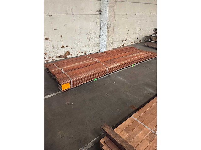 Padouk 21x128 hardhout - afbeelding 1 van  4