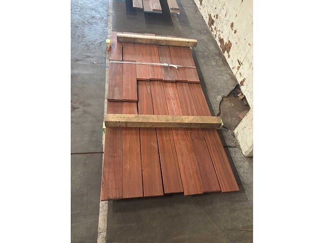 Padouk 21x142 hardhout - afbeelding 3 van  4