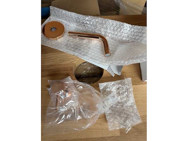 Paffoni - licht roségoud - ingebouwde mixer tap - wastafelmixer - afbeelding 1 van  5