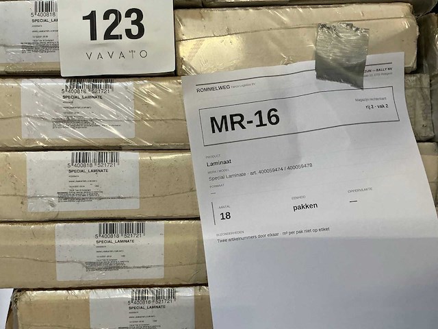 Pakken laminaatvloer (31x) - afbeelding 9 van  11