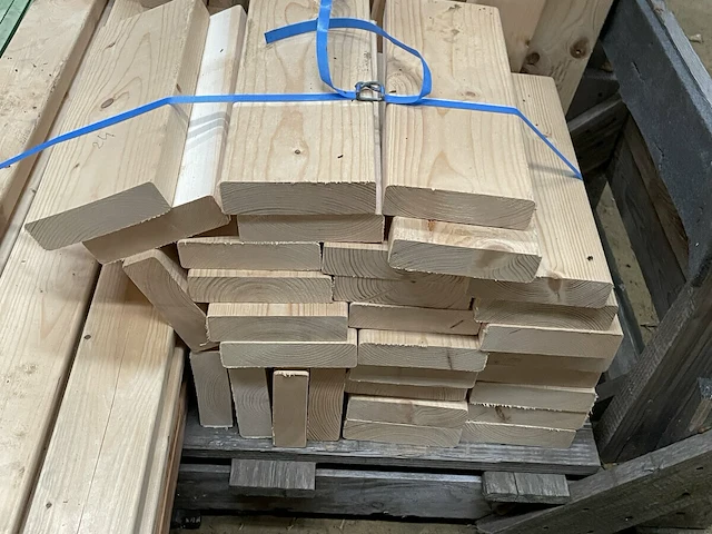 Pakket hout - afbeelding 4 van  10
