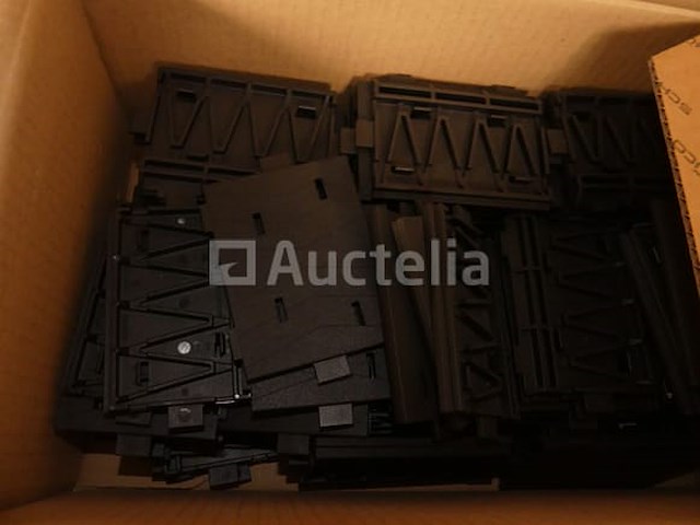 Pakkingen en profielen voor de installatie van aluminium frames - afbeelding 8 van  14