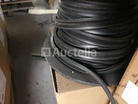 Pakkingen en profielen voor de installatie van aluminium frames - afbeelding 9 van  14