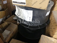 Pakkingen en profielen voor de installatie van aluminium frames - afbeelding 5 van  12