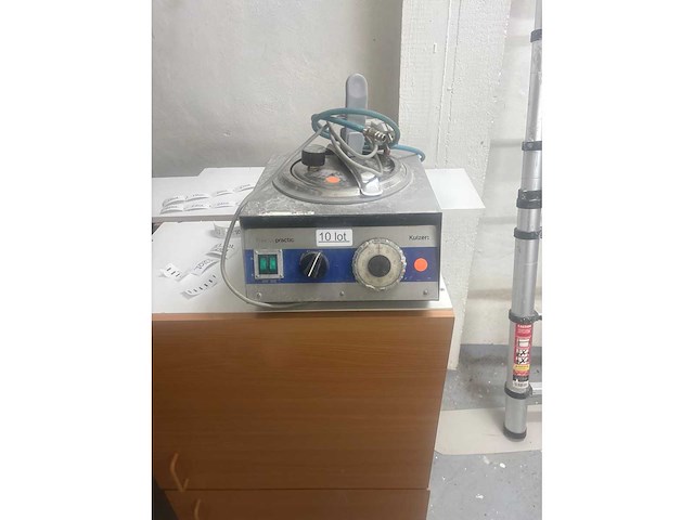 Palamai practic tandarts apparatuur - afbeelding 1 van  4