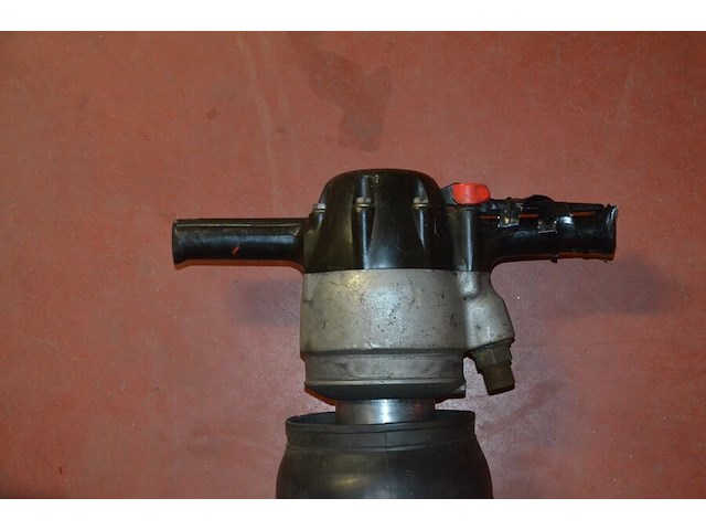 Palenrammer op benzinemotor rhino multi pro stroke 4, pneumatische piquer, 2 blazers voor luchtkasteel, luster 8 lichtpunten - afbeelding 15 van  20