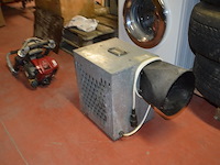 Palenrammer op benzinemotor rhino multi pro stroke 4, pneumatische piquer, 2 blazers voor luchtkasteel, luster 8 lichtpunten - afbeelding 18 van  20