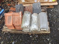 Palet dakpannen +bak - afbeelding 1 van  2