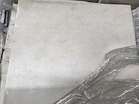 Palet diverse tegels - afbeelding 1 van  4