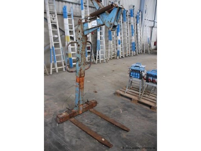 Palethaak, bomaco, 2500 kg hefcapaciteit, 200 kg eigen gewicht - afbeelding 1 van  2