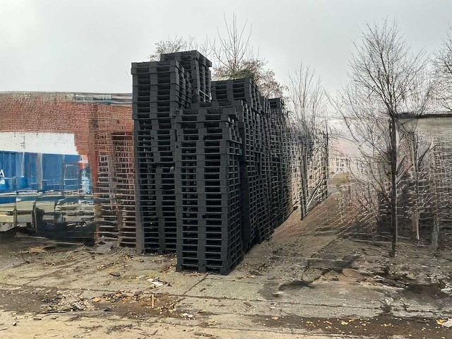 Paletten plastiek stapelsysteem - afbeelding 3 van  4