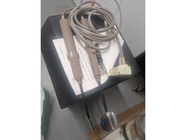 Palettes de défibrillation interne - afbeelding 1 van  1