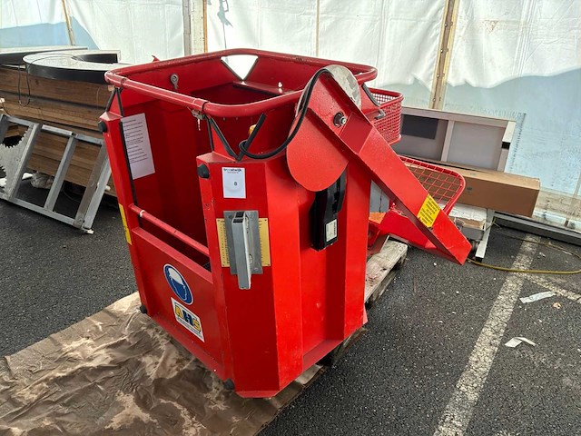 Palfinger bb0043 hoogwerker kooi voor kraanwagen - afbeelding 1 van  5