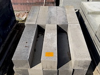 Palisade paaltjes - afbeelding 1 van  1