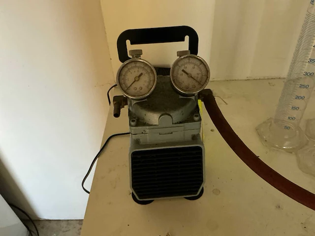 Pall d0a-p730 laboratorium vacuümpomp - afbeelding 5 van  8