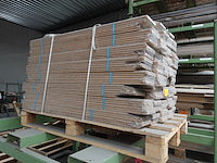 Pallet 3-laags parket - afbeelding 2 van  2