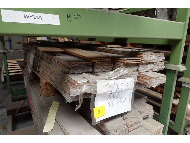 Pallet 3-laags parket - afbeelding 2 van  3