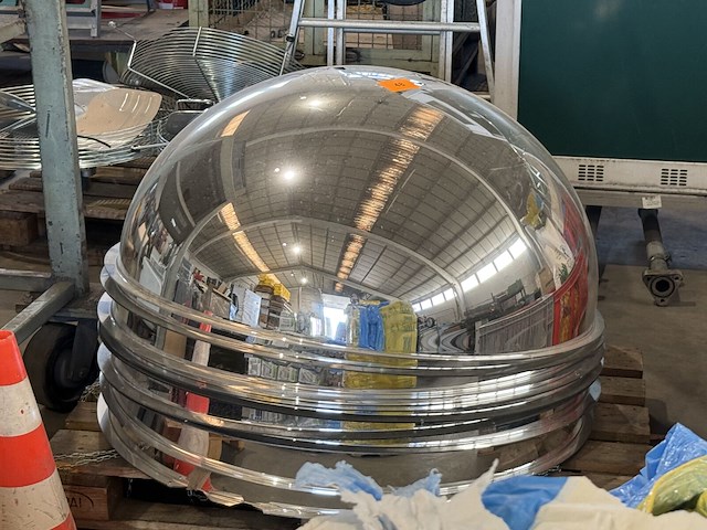 Pallet 360° spiegels incl. ophangkettingen - afbeelding 1 van  2