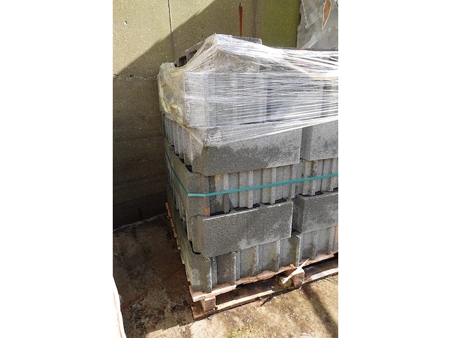 Pallet bekistingsblokken - afbeelding 3 van  3