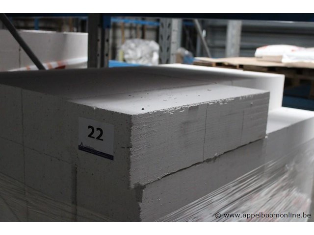 Pallet betonstenen porit - afbeelding 2 van  2