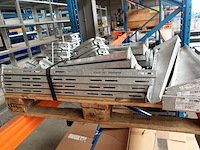 Pallet beugels + kabelgoten obo - afbeelding 8 van  10