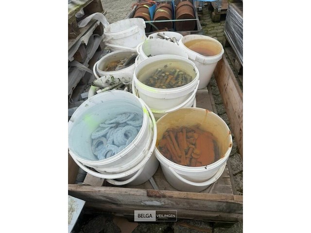 Pallet bevestigingsmateriaal - afbeelding 2 van  7