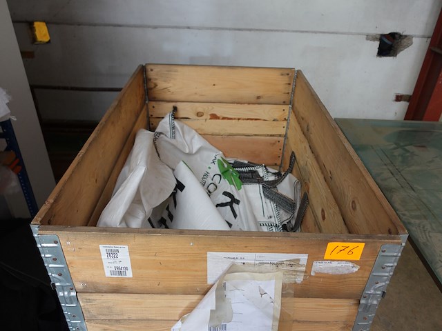 Pallet big bags + inhoud rek - afbeelding 3 van  7