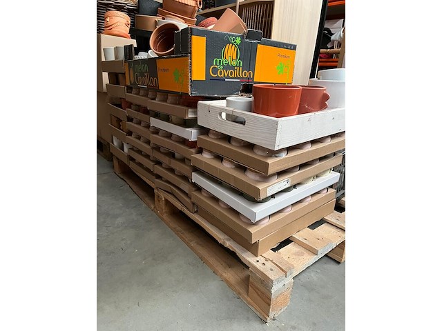 Pallet bloempotjes - afbeelding 1 van  2