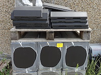 Pallet dakpannen bmi - afbeelding 1 van  4