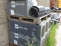 Pallet dakpannen bmi - afbeelding 2 van  4