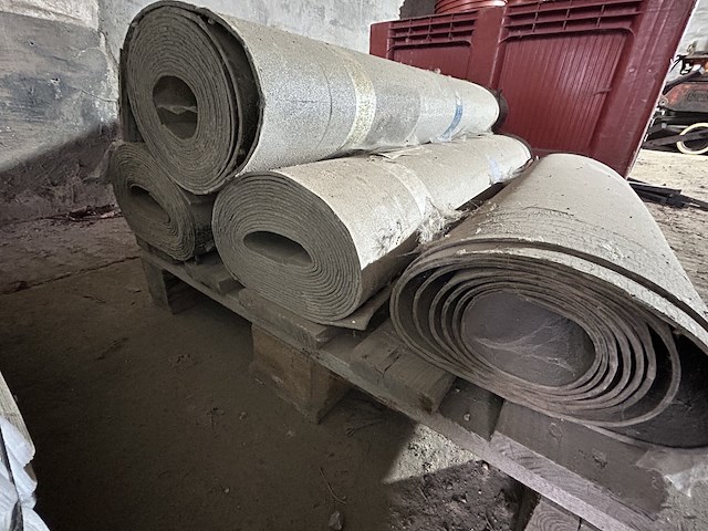 Pallet derbigum rollen - afbeelding 1 van  4